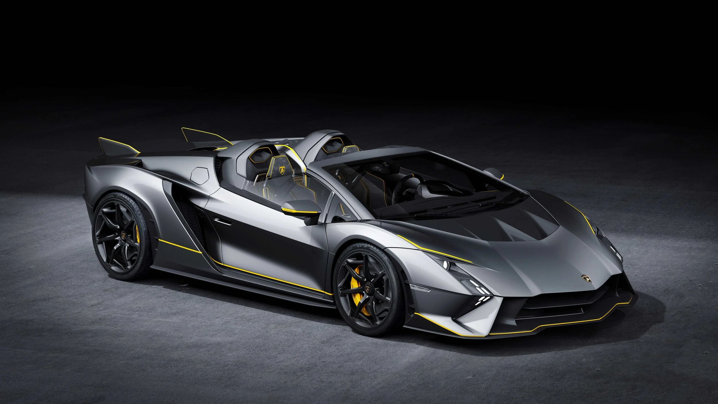 Meet Lamborghini's last pure V12 coupe and roadster — AutoMuse
